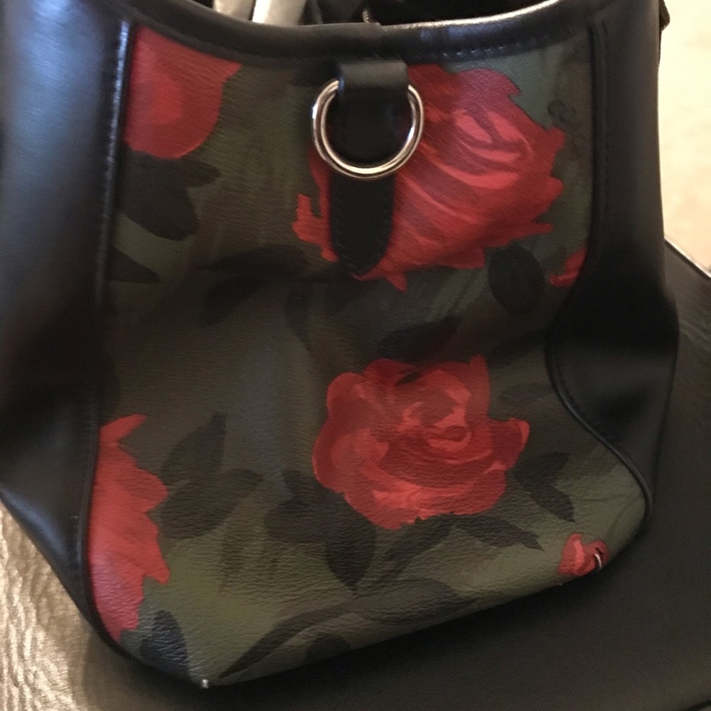 Camo Floral Red, Green and Black Rose Coach Bag - Picture 4 of 7